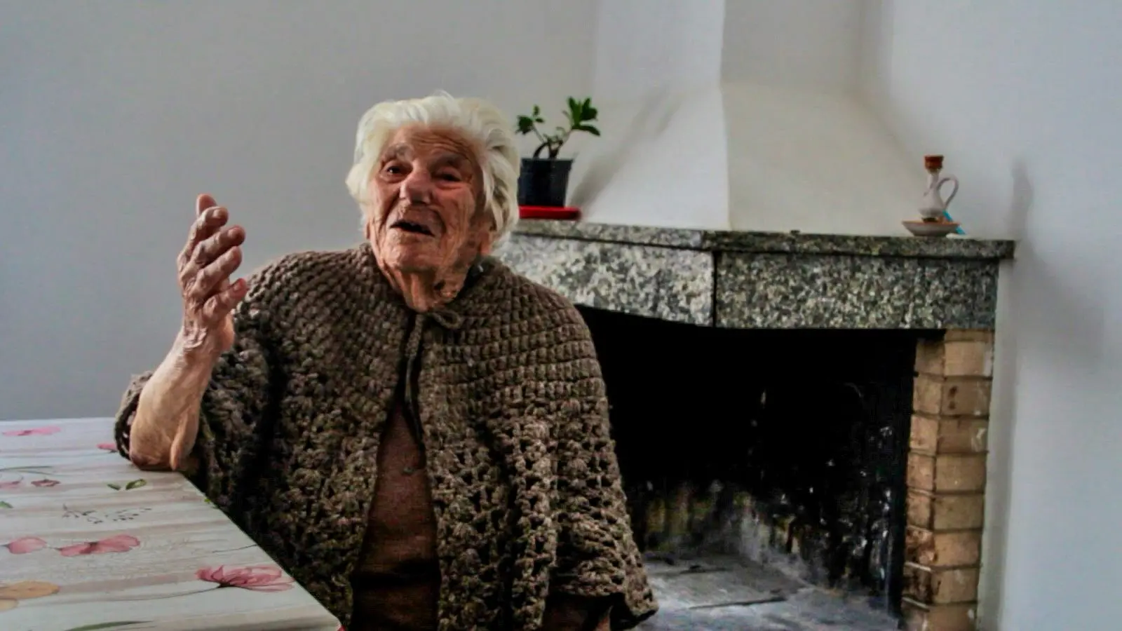 Quando Mussolini vietò il grecanico. I cento anni di Francesca tra resistenza, silenzi, guerra e memoria