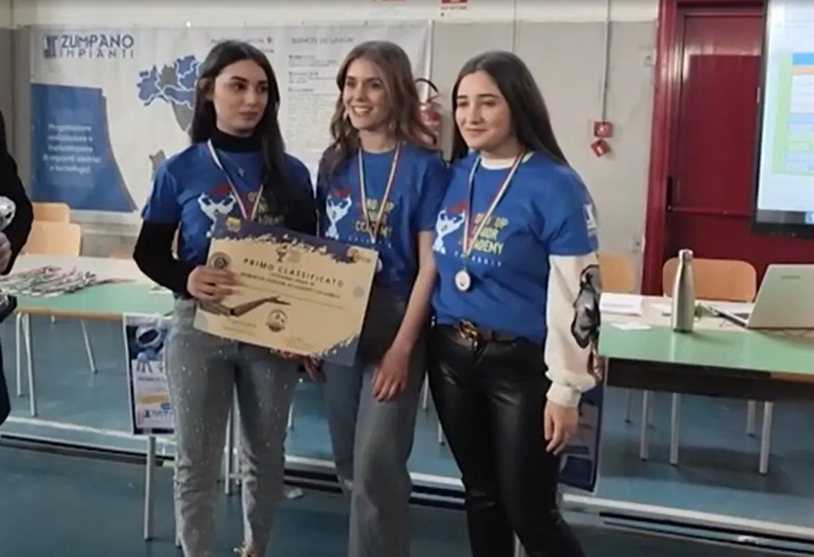 Robocup 2024 a Cassano allo Jonio, sul podio gli studenti di Bovalino