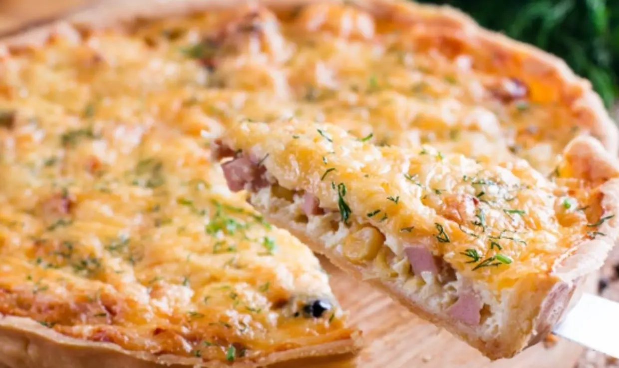 LA RICETTA DEL GIORNO | Quiche con verdure e pancetta: un tripudio di sapori