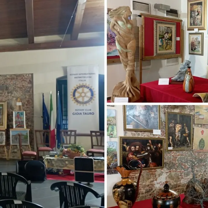 Gioia Tauro: collettiva di pittura, scultura, fotografia e poesia, \"Forme e colori a Sala Fallara\"