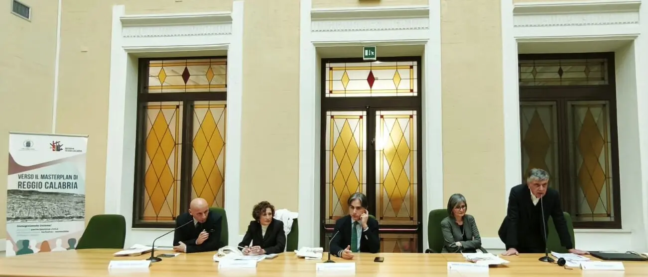Reggio e il futuro che verrà: un dialogo aperto per trovare una strategia condivisa e costruirla insieme