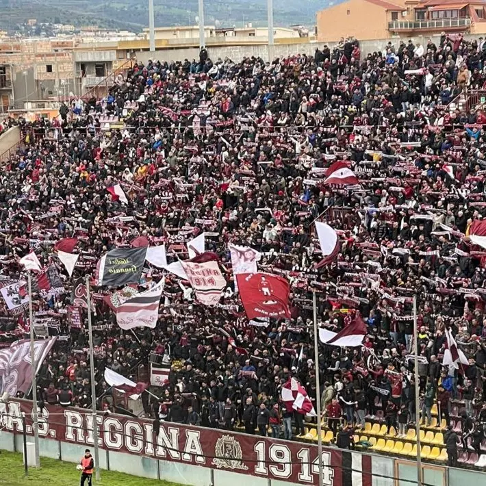 Reggina-Vibonese: annunciata la Giornata Amaranto, ecco tutte le info sui biglietti