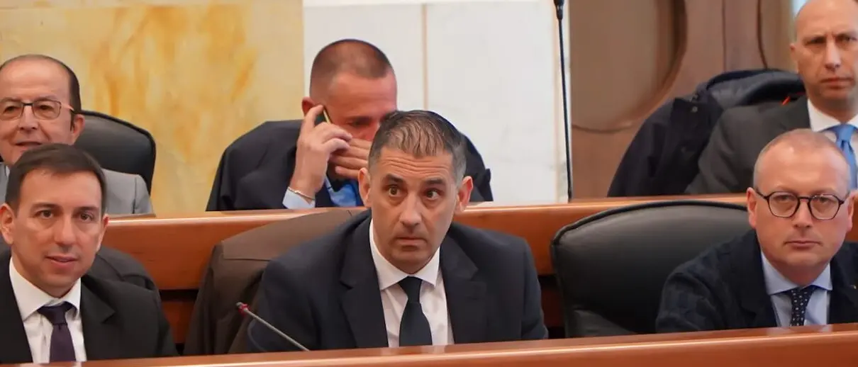 Ciccarello, il Gruppo Red sul campo \"Simone Neto dell'Acqua\": «Ritorna in campo la storia sportiva della nostra città»