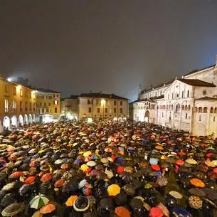 \"Sarda Claus\", le sardine ancora in piazza: «Reggio non 'mbucca»