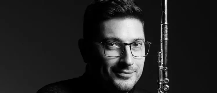 Alessandro Carere dirige l’Orchestra Giovanile da Camera Musica Insieme a Le Cisterne di Gioia Tauro per una serata di grande musica