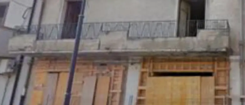 Africo, minacciava operai di un cantiere confiscato alla mafia: arrestato