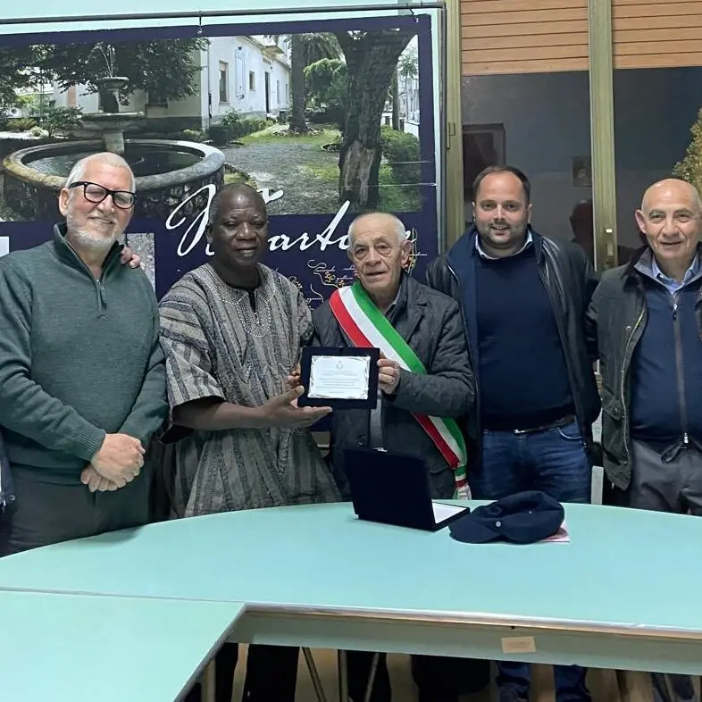 A Martone l’accoglienza al re tradizionale dello Nzema Est del Ghana