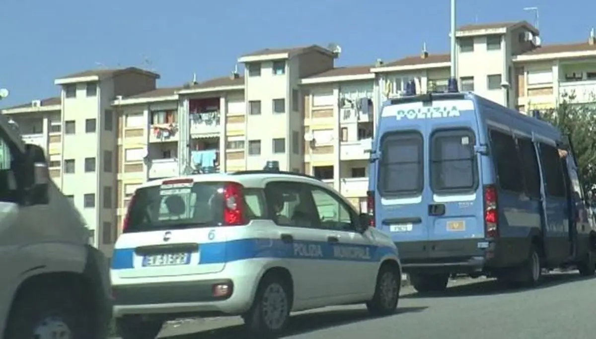Reggio, sei arresti per furto aggravato di energia elettrica e acqua ad Arghillà