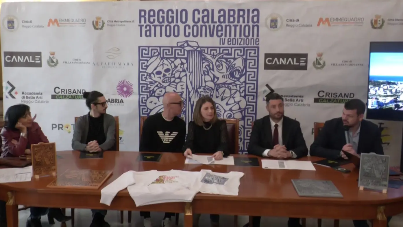 Tatuaggi, arte e territorio: la Reggio Calabria Tattoo Convention si presenta alla città