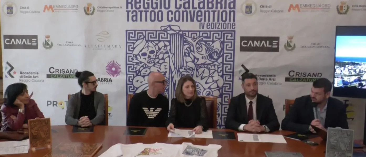 Tatuaggi, arte e territorio: la Reggio Calabria Tattoo Convention si presenta alla città