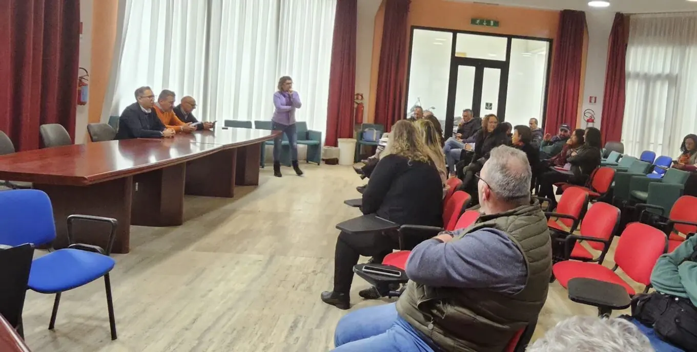 Reggio, incontro tra tirocinanti della Metrocity e i sindacati confederali