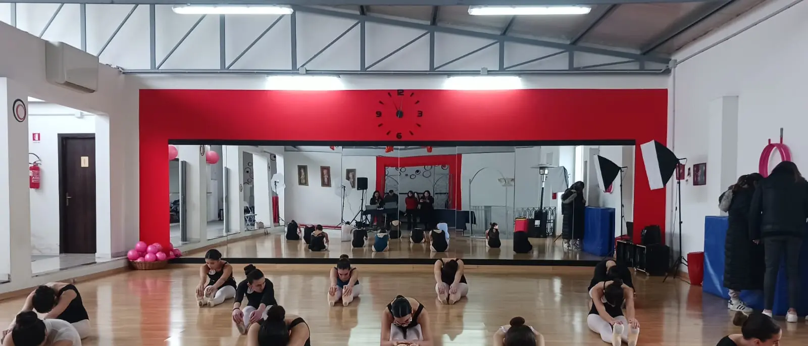 Cinquefrondi, audizioni delle alunne che frequenteranno la classe prima del Liceo coreutico