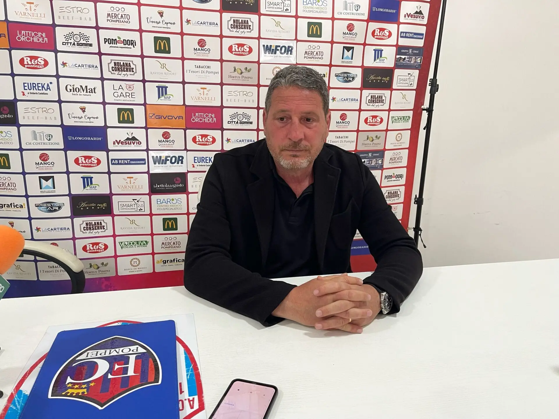Mister Trocini nel post Pompei-Reggina: «Troppe occasioni sprecate, ma i ragazzi sono stati bravissimi a crederci fino alla fine»