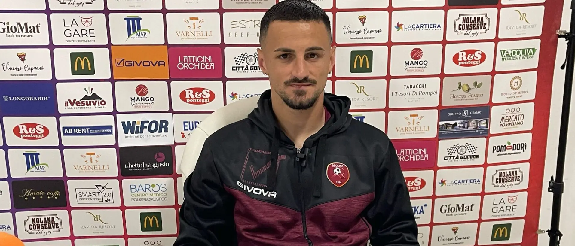 Reggina, Grillo: «Qui si lavora per vincere e dimostrare di meritare questa maglia»