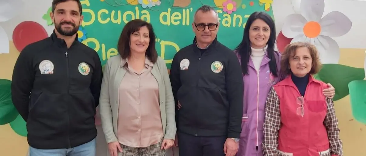 Palmi, il circolo cacciatori naturalisti dona una stampante a colori alla scuola dell'infanzia De Zerbi