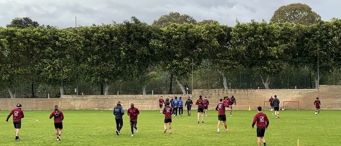 Reggina, tutto pronto per Pompei: le scelte di Trocini