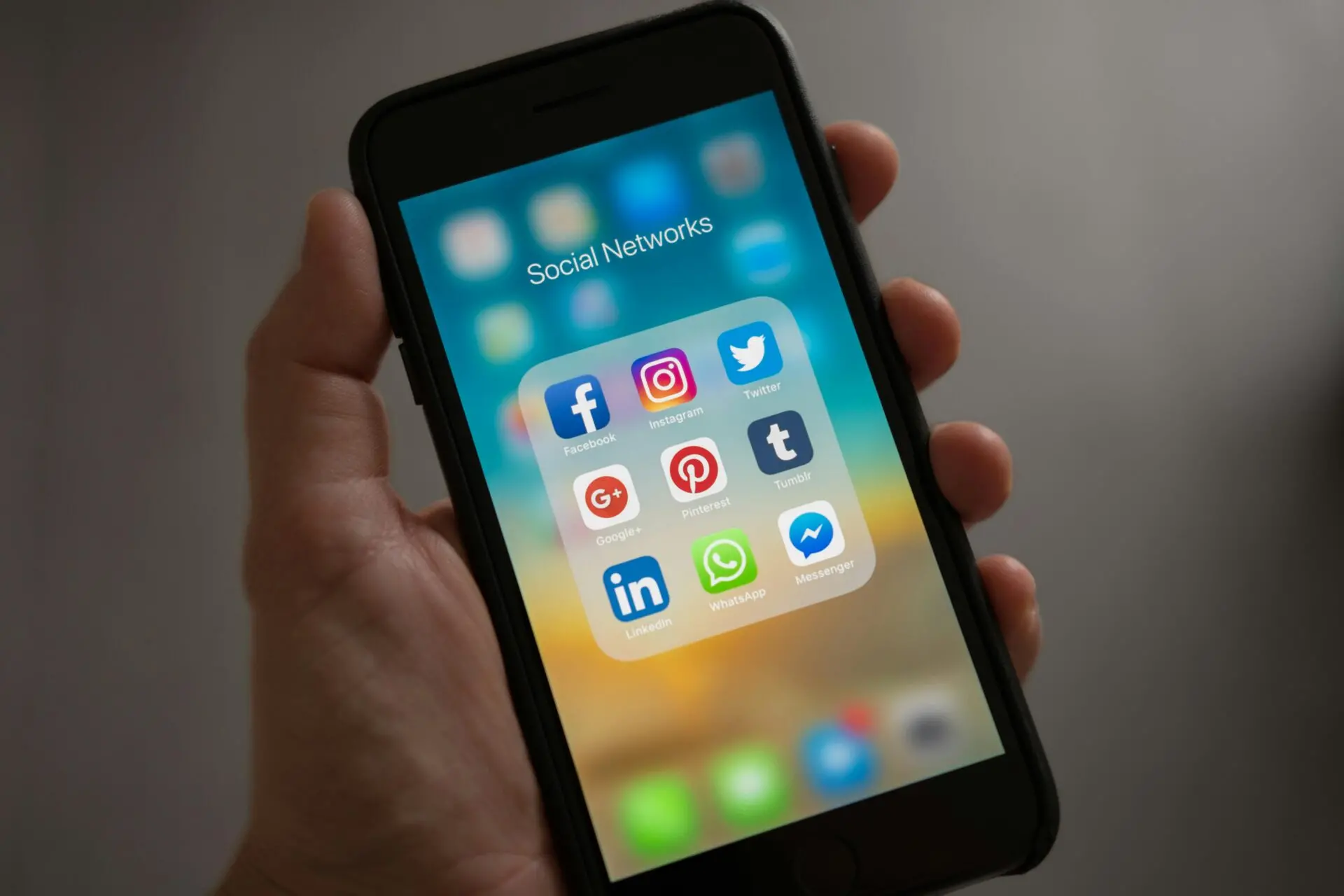 L'intelligenza artificiale sbarca su WhatsApp in Italia: cos'è e come funziona