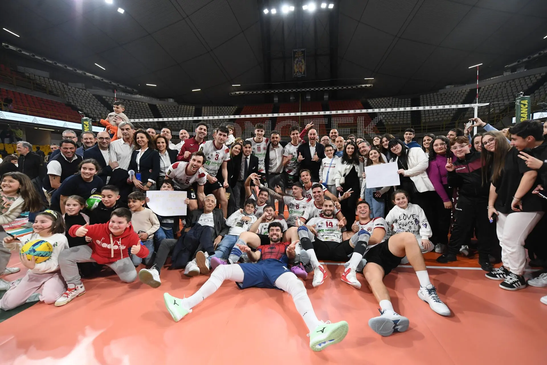 La Domotek chiama, Reggio risponde: è vittoria in gara uno della semifinale playoff