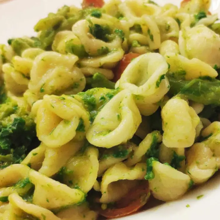 LA RICETTA DEL GIORNO | Orecchiette con le cime di rapa, un primo piatto sfizioso e saporito