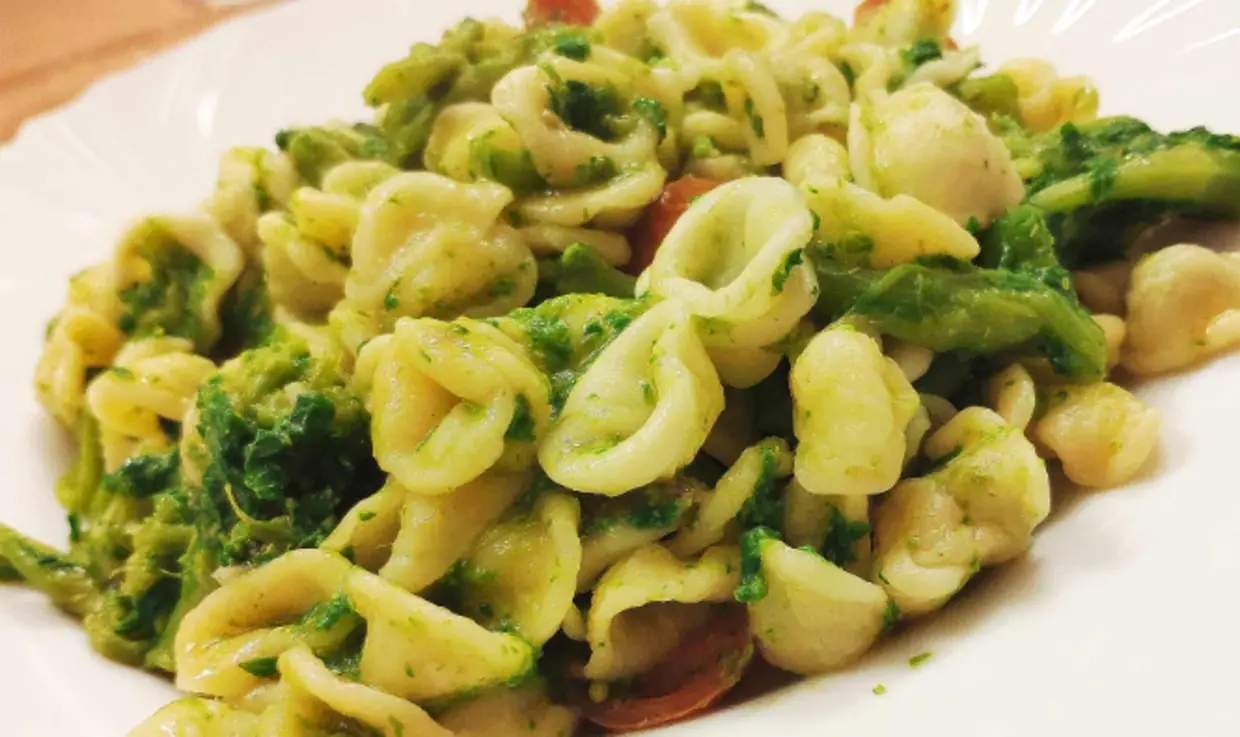 LA RICETTA DEL GIORNO | Orecchiette con le cime di rapa, un primo piatto sfizioso e saporito