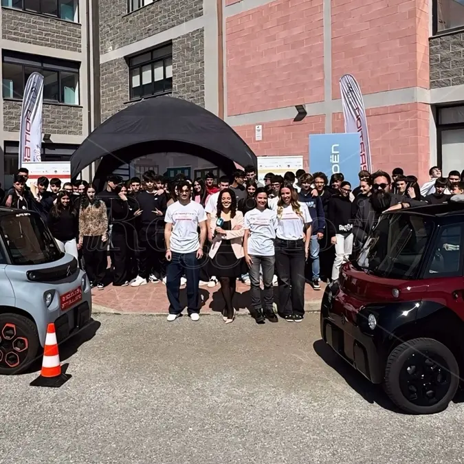 Stop al bullismo, da Reggio tanti giovani pronti a dire basta e a imparare a prendersi cura dell’altro sconfiggendo la spirale d’odio e violenza - FOTO