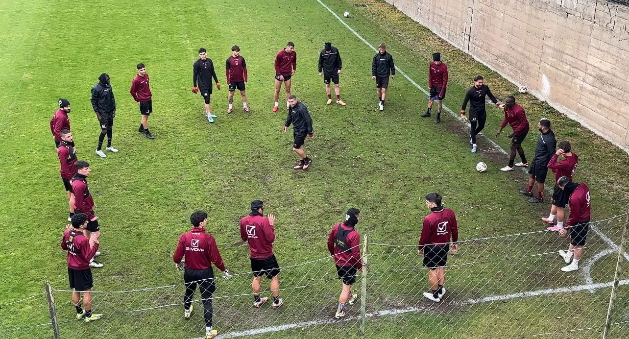 Reggina, una rosa pronta, viva e unita: tutti protagonisti nel momento decisivo