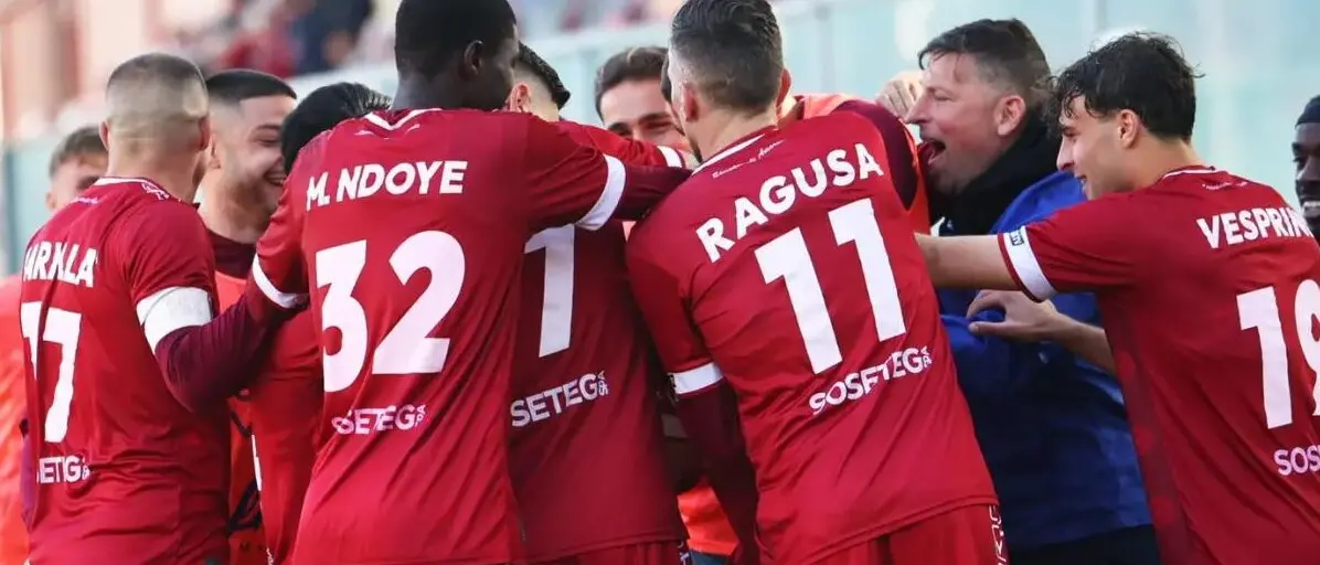 Reggina, un anno fa l'identità smarrita oggi una squadra rinata
