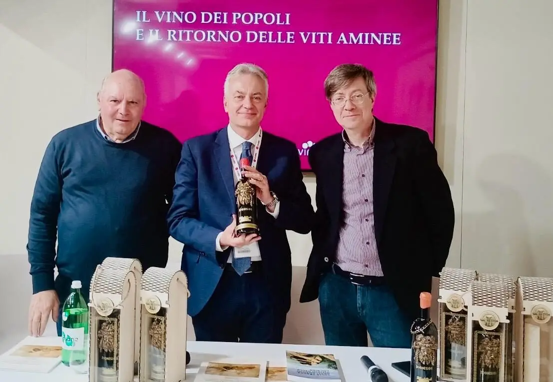 Il Gal Terre Locridee al Vinitaly 2025 per la promozione del territorio