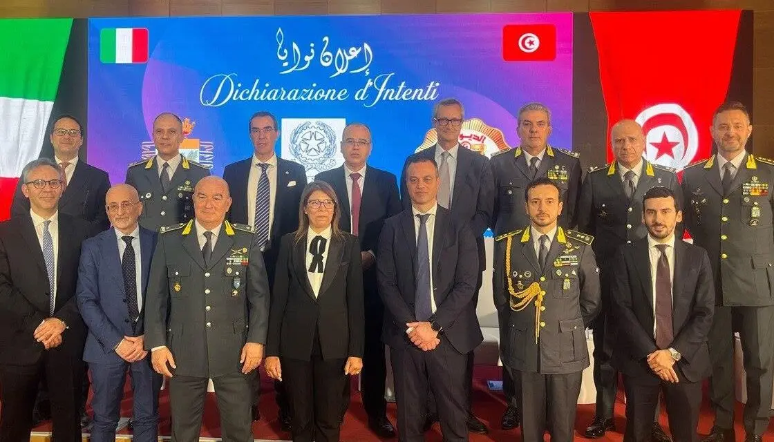 La Guardia di Finanza e l'Agenzia delle Dogane firmano la dichiarazione di intenti tra Italia e Tunisia