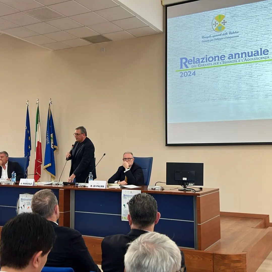 I diritti dell’infanzia al centro della relazione annuale del garante Marziale: «La mia figura è già un fallimento» - VIDEO