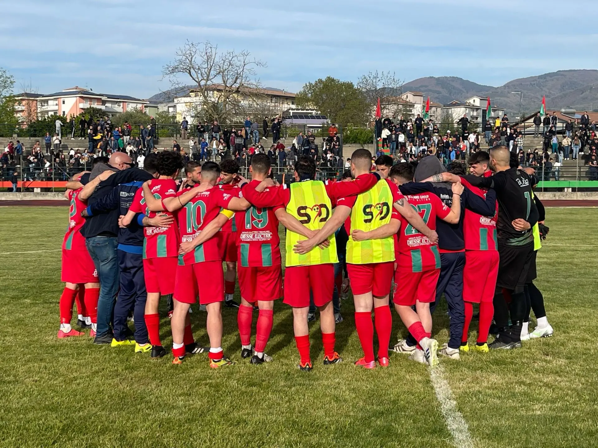 Sporting Polistena show al “Guida”: 2-0 al Siderno, la Promozione è a un passo