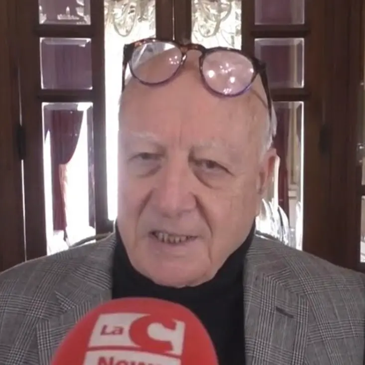 Giunta comunale Reggio, Franco Costantino si dimette