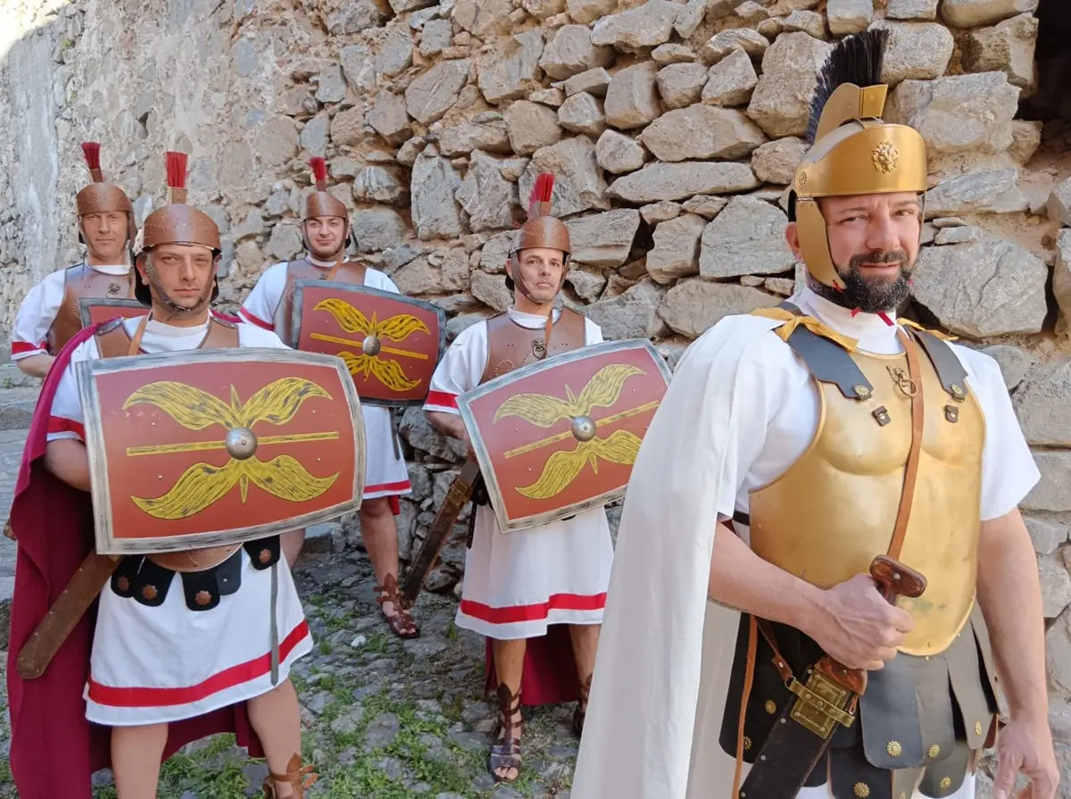 A Bagnara torna l’Affruntata nella sua forma originaria: la Sacra Rappresentazione della Resurrezione emoziona la Costa Viola