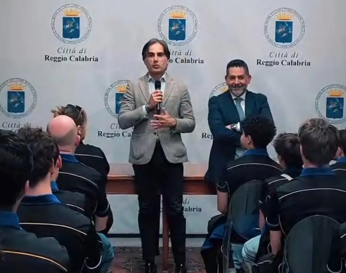 Reggio, una delegazione di studenti australiani a palazzo San Giorgio