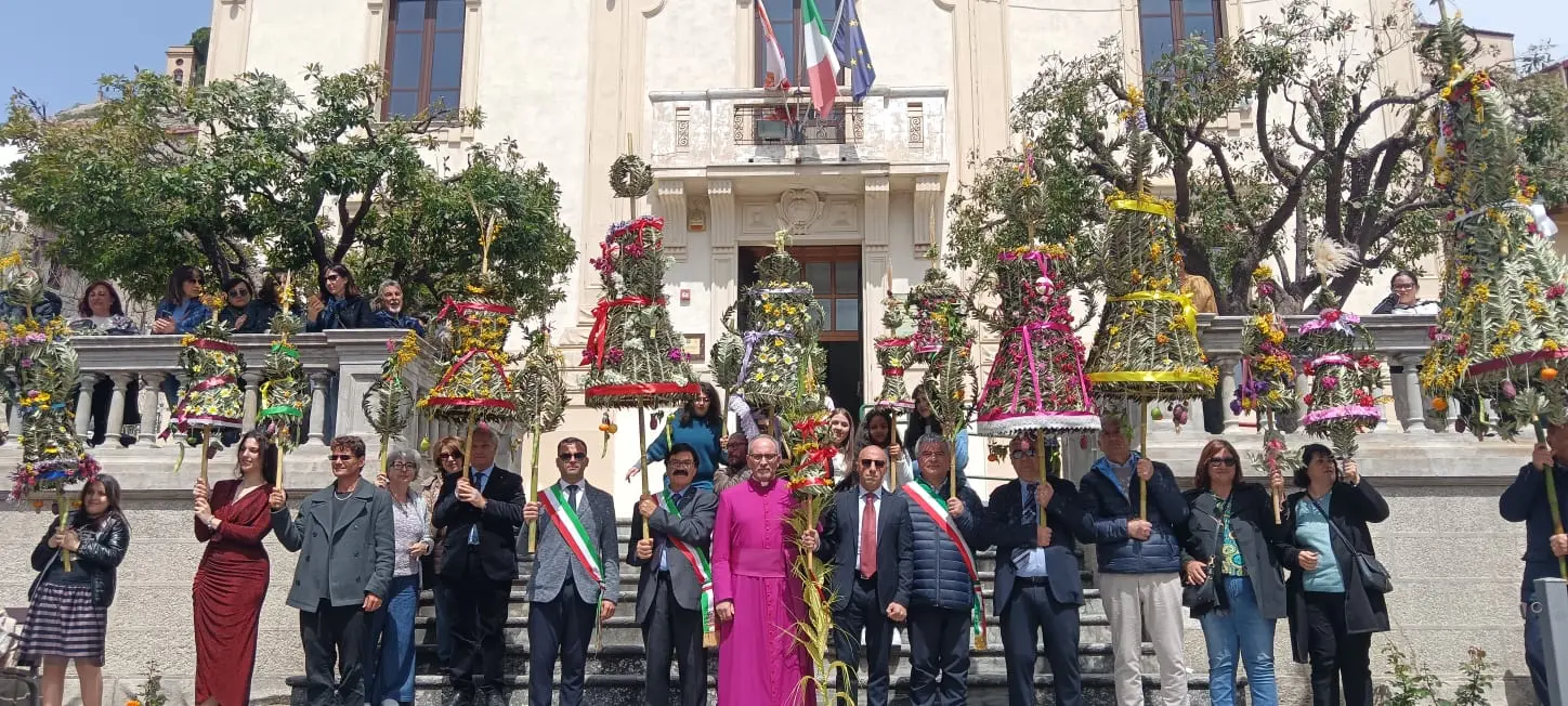 Bova, una festa antica che guarda lontano: la Domenica delle Palme riaccende il rito millenario delle Persefoni