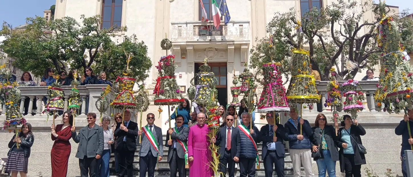 Bova, una festa antica che guarda lontano: la Domenica delle Palme riaccende il rito millenario delle Persefoni