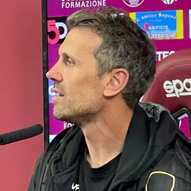 Reggina, il vice Ginobili: la pressione? Che la senta chi sta davanti. Noi continuiamo a crederci»