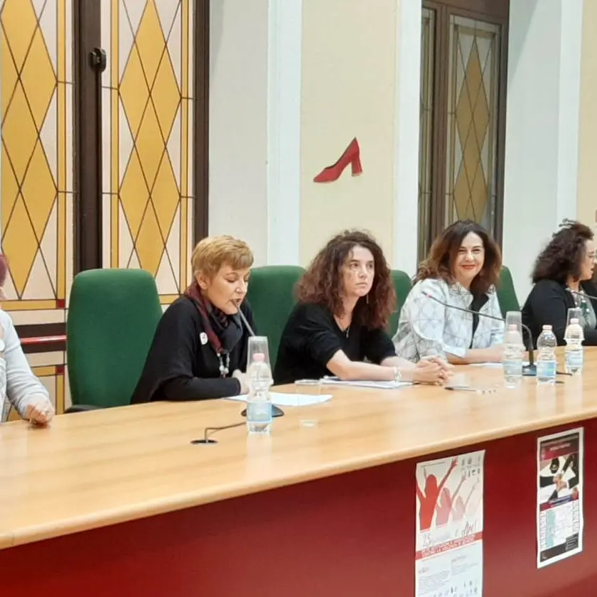 La violenza di genere condannata dalla rete di istituzioni e associazioni