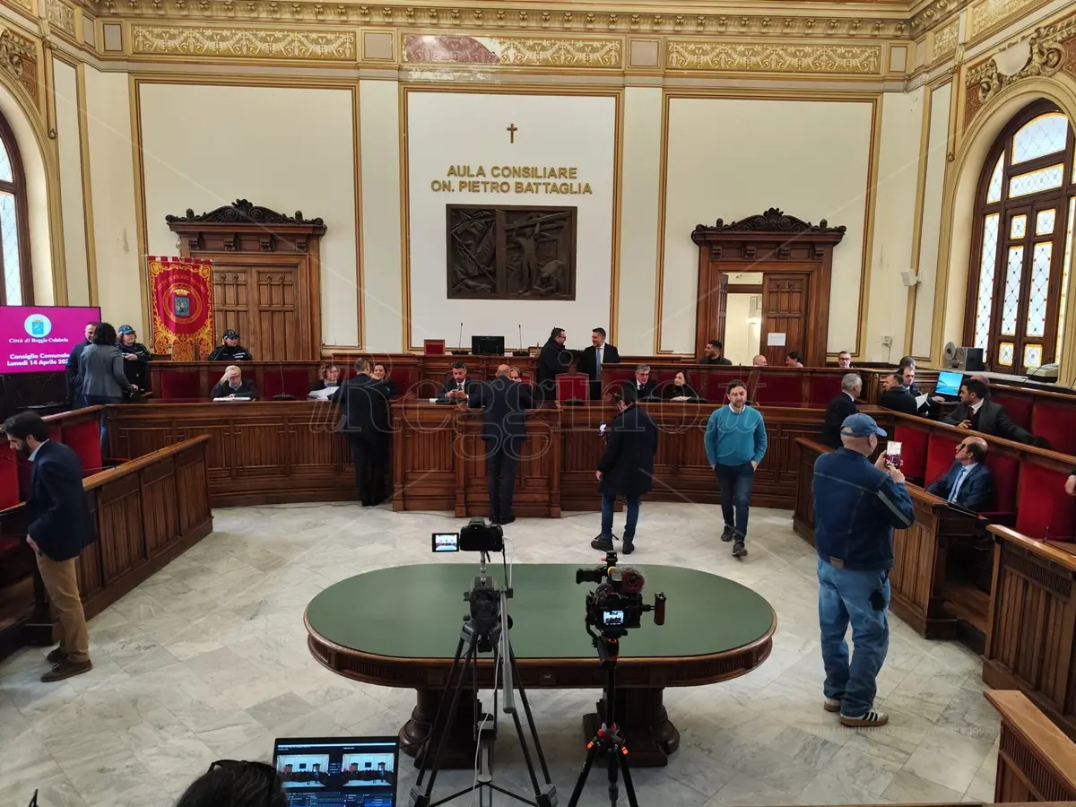Consiglio comunale Reggio, Milia: «Nuovo futuro per la Città ma non con il centrosinistra». Maiolino: «Chiarezza su interventi Castore»