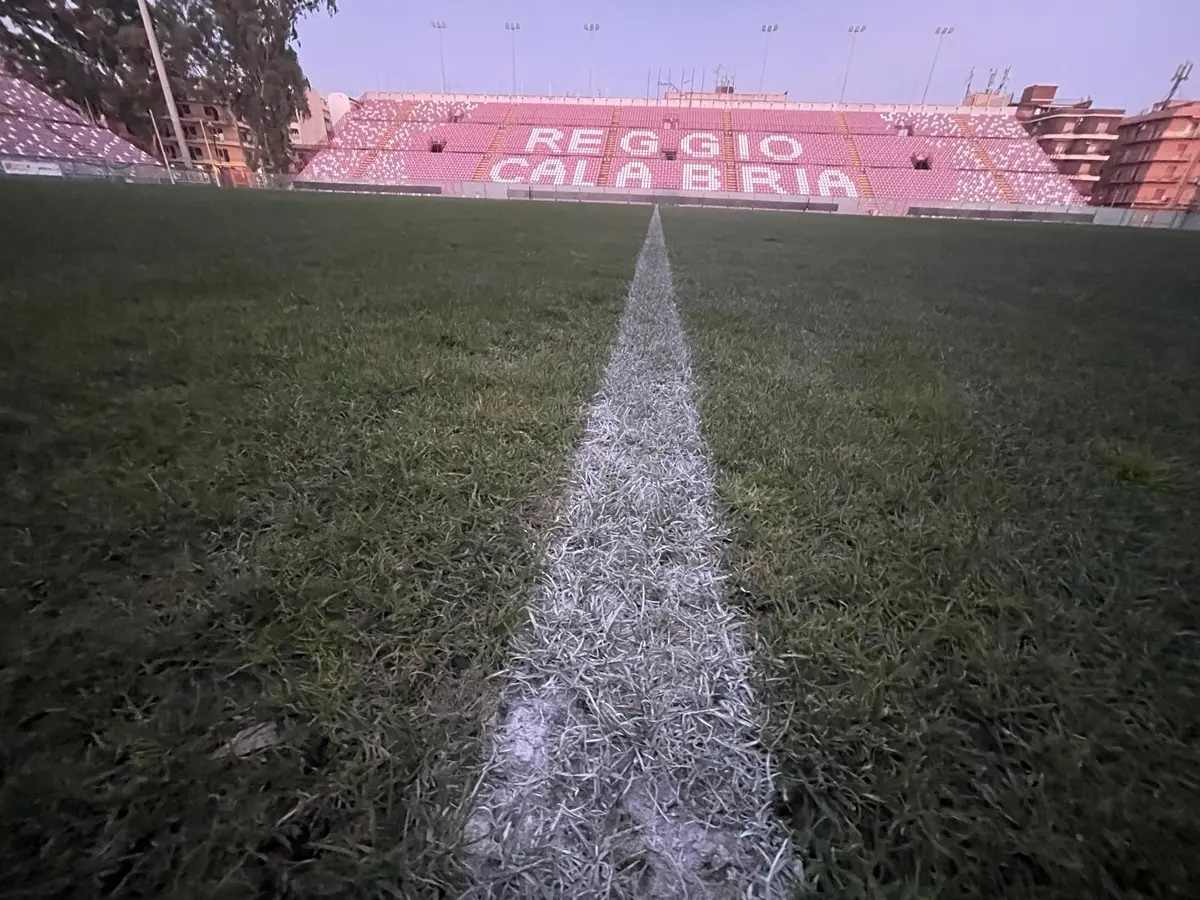 Serie D, Girone I: la Reggina vince e accorcia sul Siracusa. Scafatese e Sambiase ai playoff, il Locri ancora sconfitto