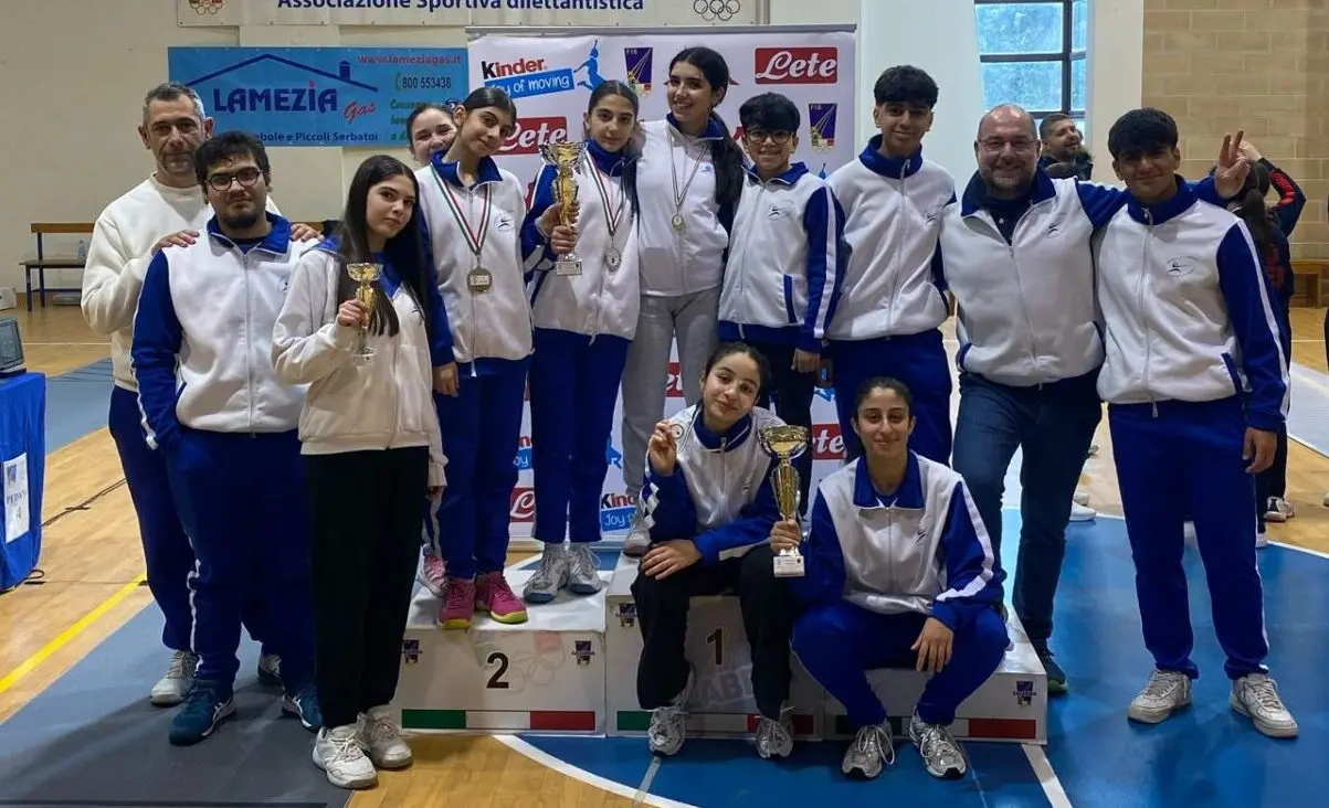 Reggio, secondo posto per gli atleti dell'Accademia della scherma a Pianopoli