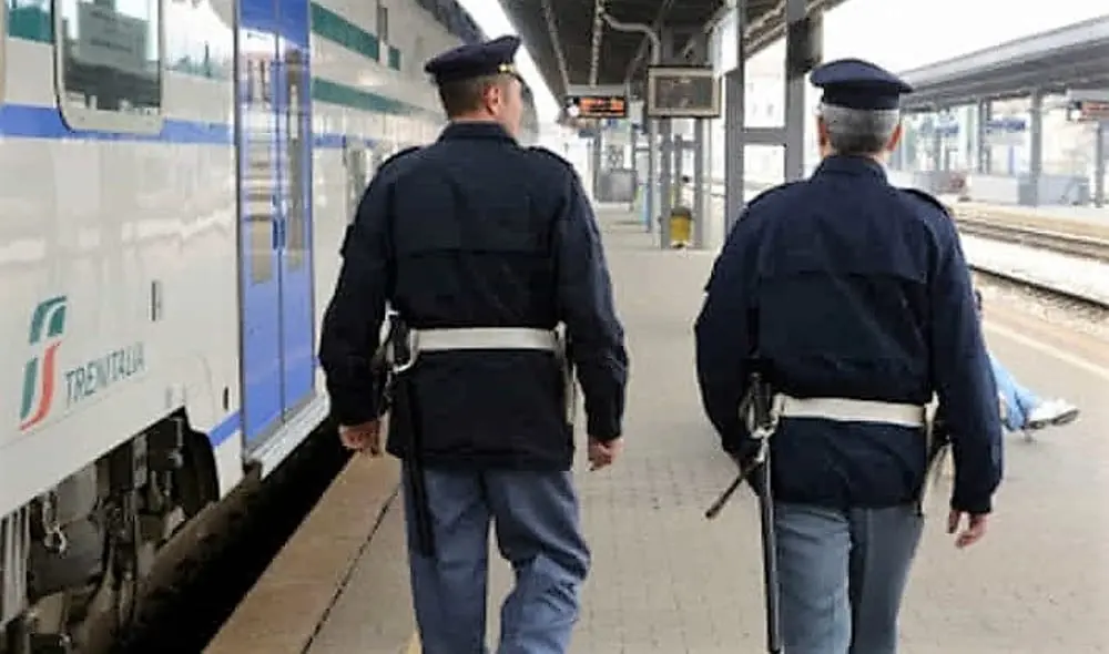 Coronavirus, controlli della polizia nelle stazioni reggine. Vertice in Prefettura