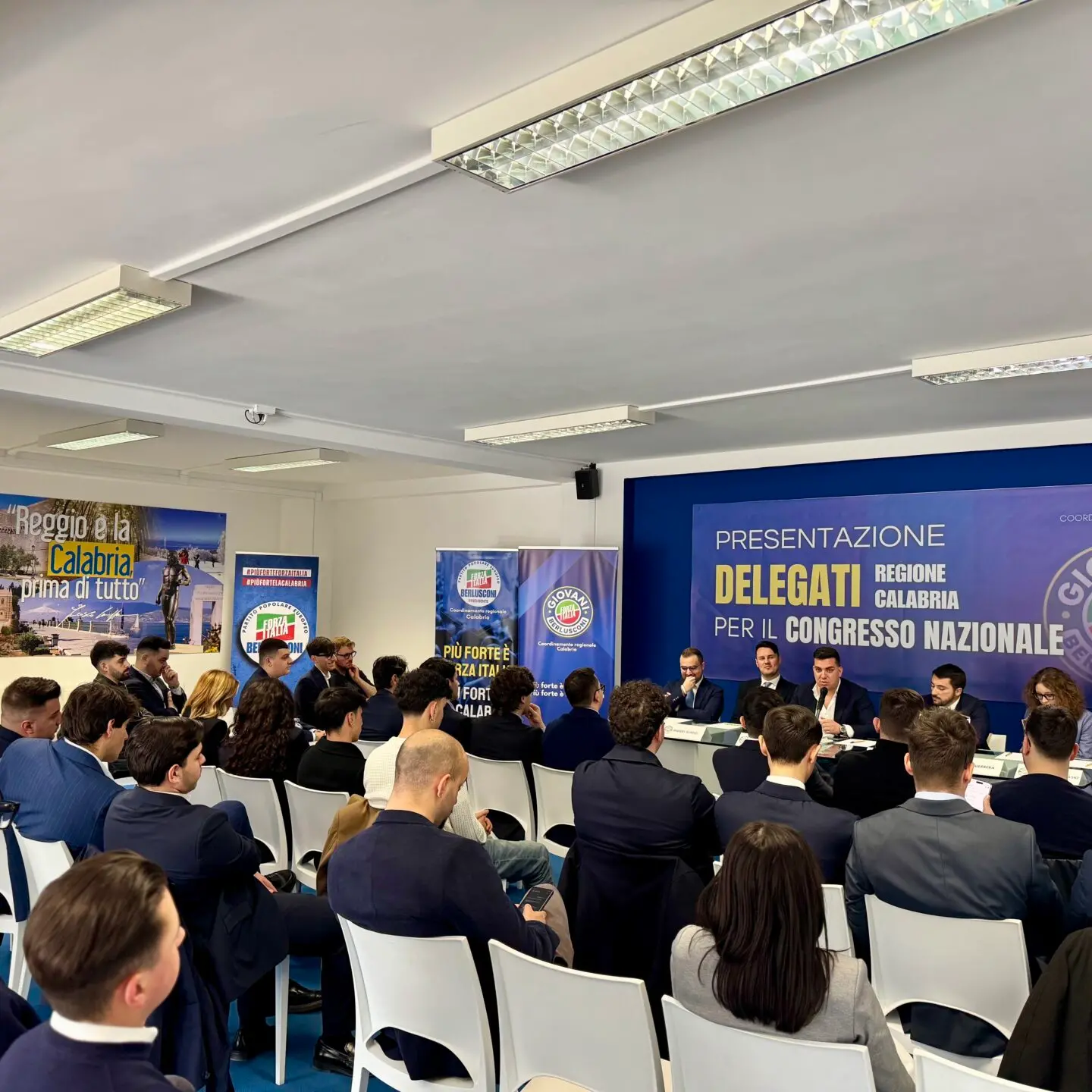 Forza Italia giovani, presentati i delegati calabresi al Congresso nazionale alla presenza di Giusi Princi