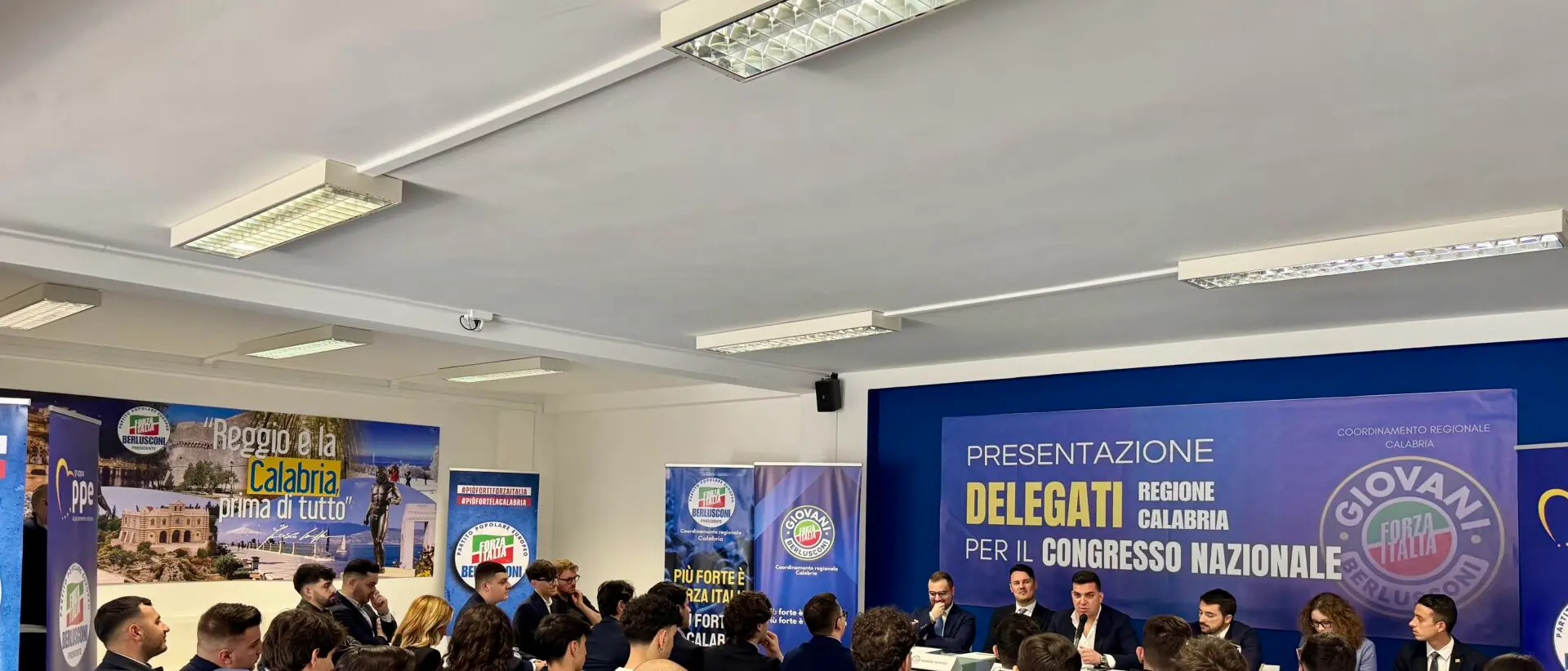 Forza Italia giovani, presentati i delegati calabresi al Congresso nazionale alla presenza di Giusi Princi