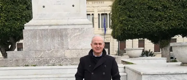 Edifici comunali inagibili a Reggio, l'imprenditore Falduto: «Fosse successo ad un privato… Si usi la legge per risolvere i problemi»