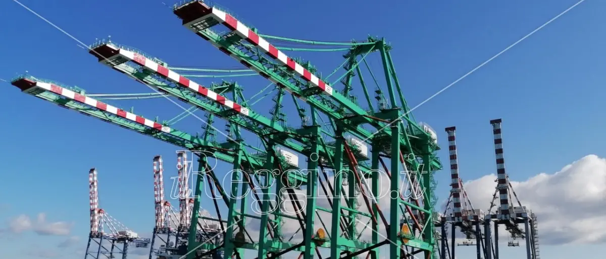 Coronavirus al Porto di Gioia Tauro, i sindacati insorgono: «Operare in sicurezza»