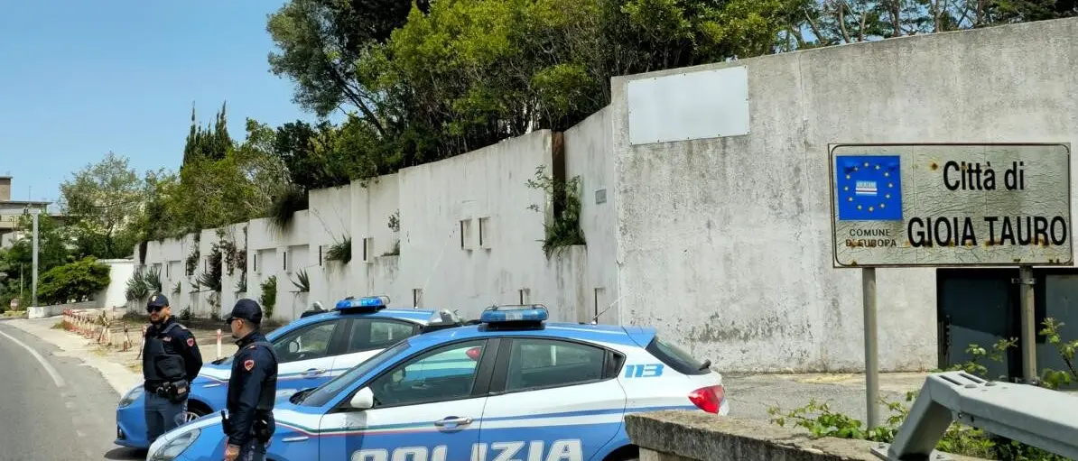 Gioia Tauro, Polizia di Stato: arrestato un uomo per detenzione di arma clandestina e minacce aggravate