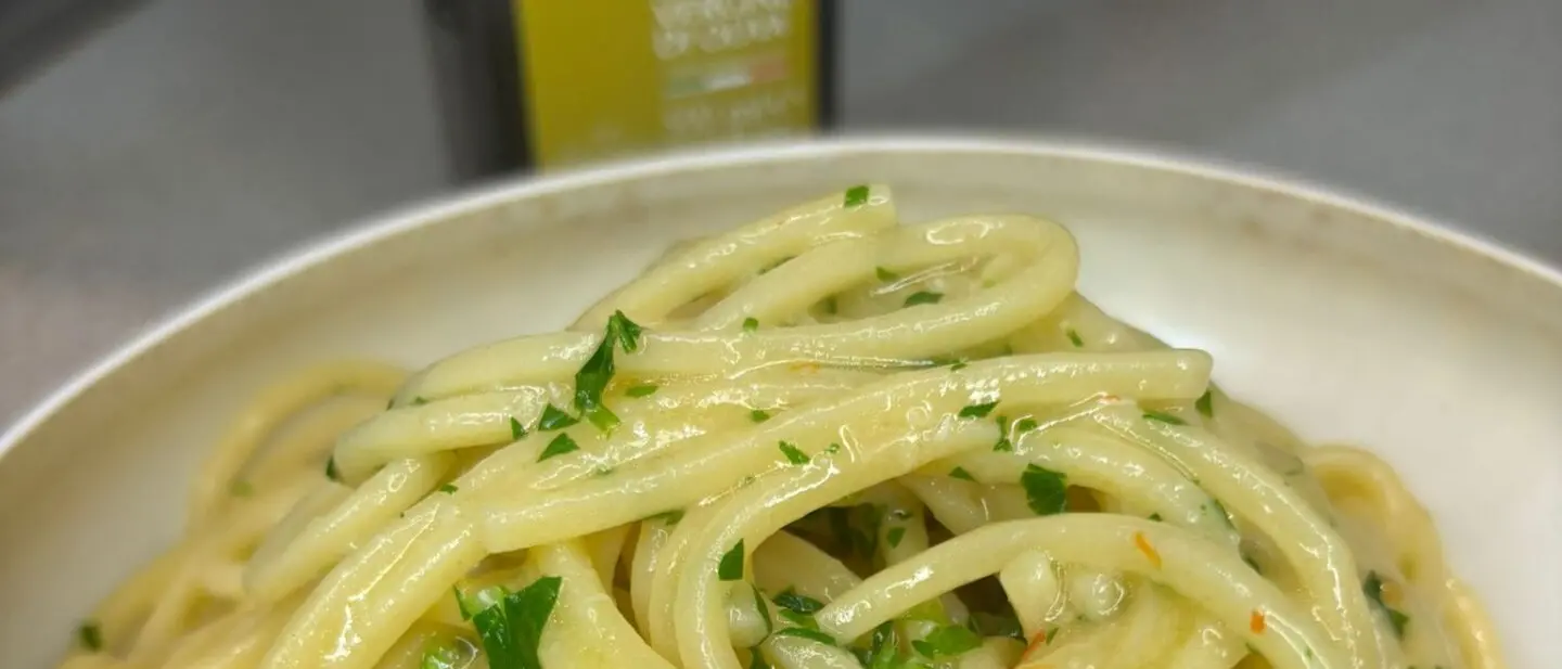 LA RICETTA DEL GIORNO | Aglio, olio e peperoncino