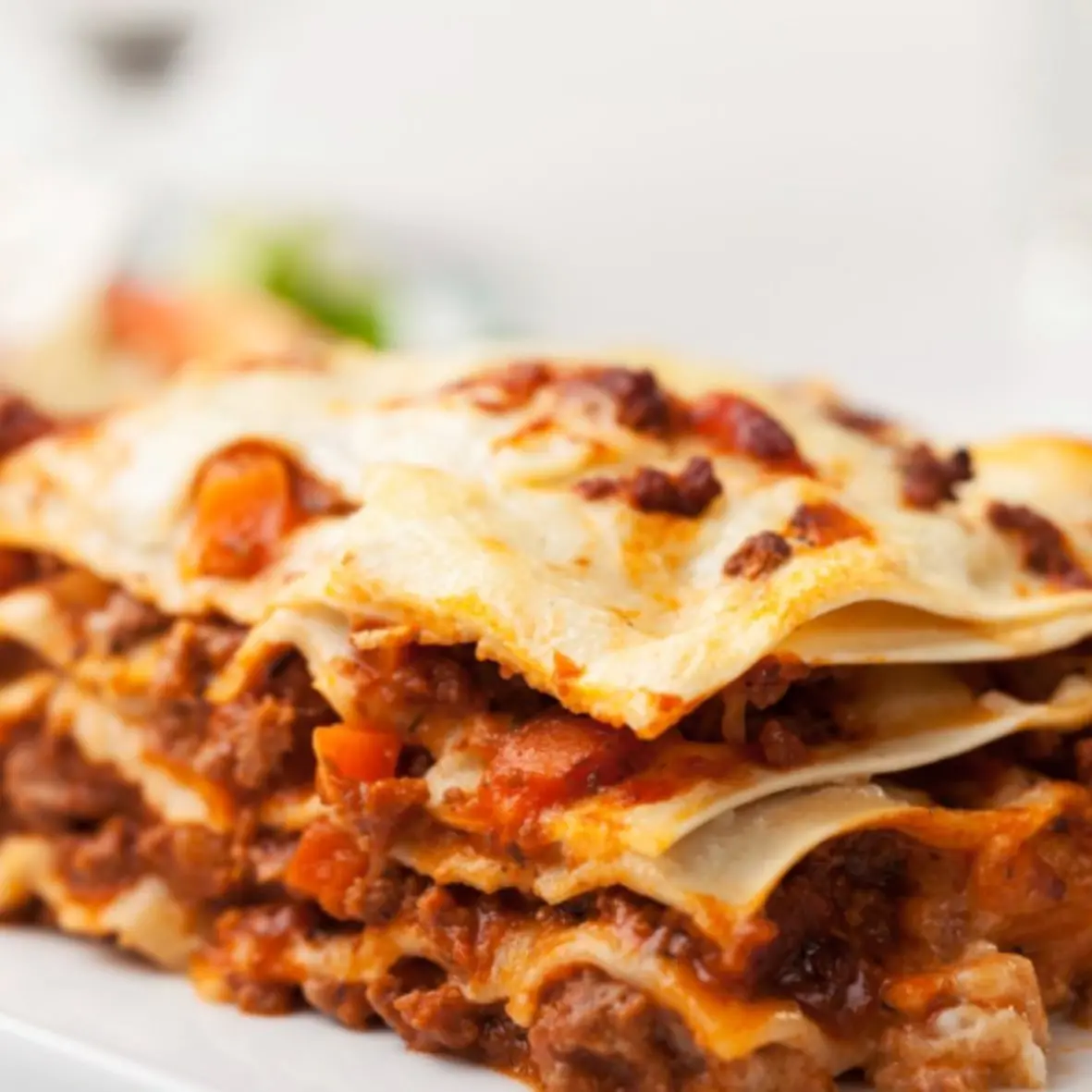 LA RICETTA DEL GIORNO | Lasagne con ragù d'agnello: un tuffo di sapore tra tradizione e novità