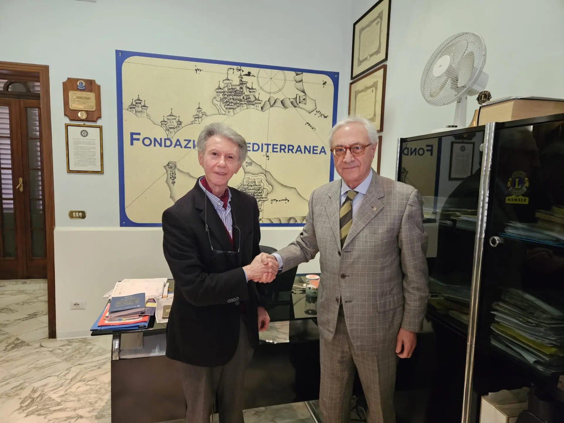 La Fondazione Mediterranea dona manoscritto a Museo della lingua greco-calabra “Gerhard Rohlfs” di Bova
